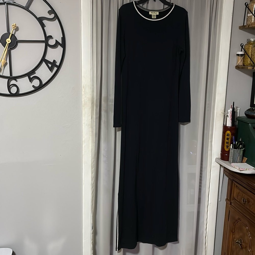 Eddie Bauer long sleeve dress